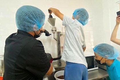 Klass för chokladtillverkning och provsmakning i Panama