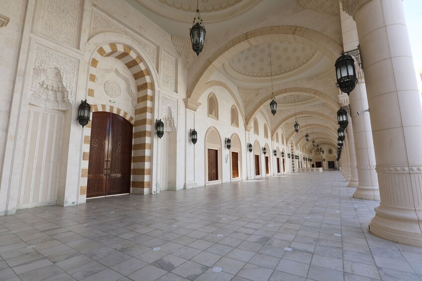 Dubai: Sheikh Zayed Grand Mosque Fujairah Full day Trip 
