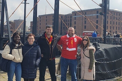 Liverpool with a Local: Walking Tour (10:30am)