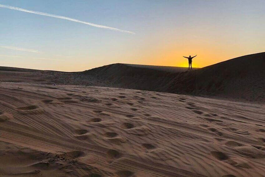 Day Tour to Wahiba Sands Desert and Wadi Bani Khalid (Desert Safari)