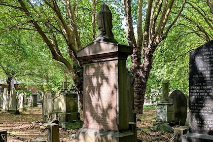 Birmingham’s Underground Heritage: A Self-Guided Cemetery Tour
