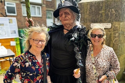 York Witch Walk: Haunted Tales and Theatrical Storytelling