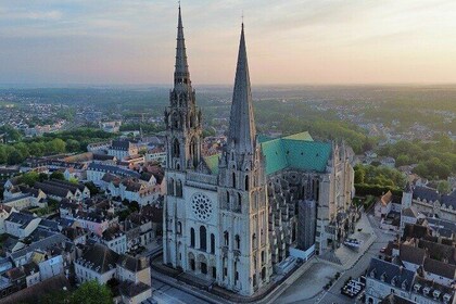 Chartres Self-Guided Walking Tour with an APP