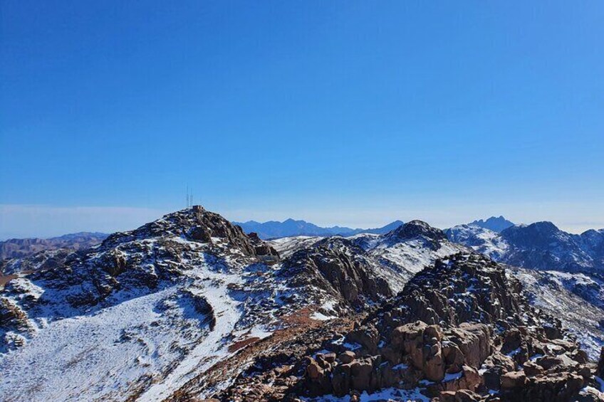 Good luck seeing the snow of Mount Sinai