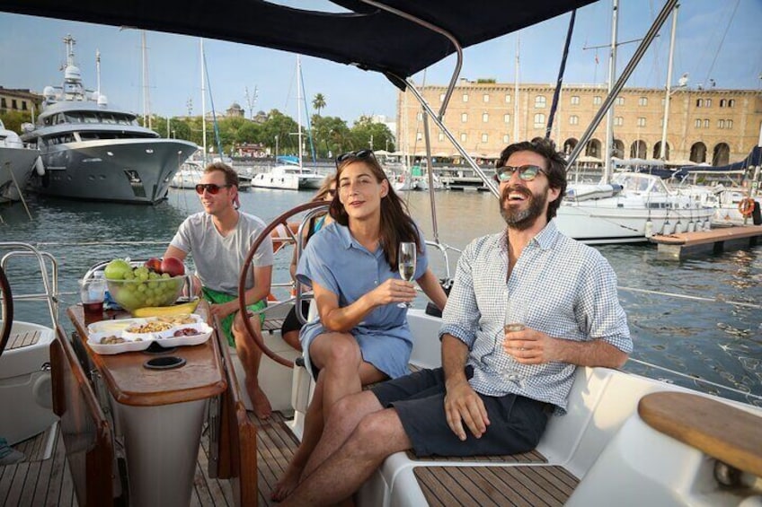 Ebike Tour, Winery, Wine Tasting & Sailing Experience(car option)