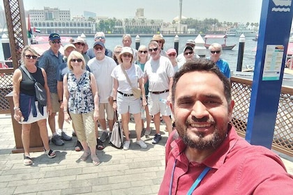 Old Dubai Walking Tour: Souks, History & Affordable Shopping