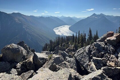 Full Day Private Tour to Victoria and Butchart Gardens