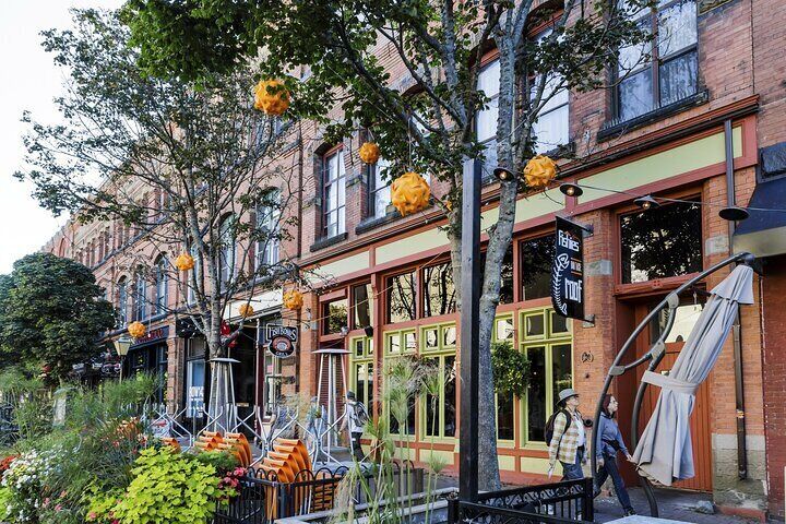 Charlottetown Bar Crawl Birthplace of Confederation