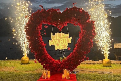 Romantic Marriage Proposal Experience in Lake Garda