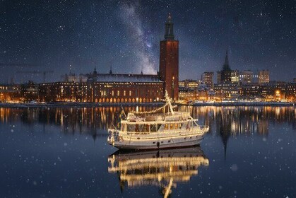 Private Unique Christmas Dinner Cruise on M/Y Gaia
