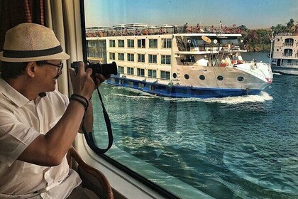 From Luxor to Aswan 2 Nights, 3 Days Luxury Nile Cruise