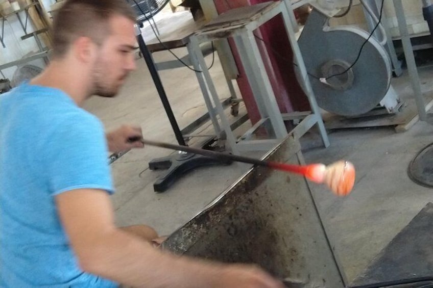 Medina glass making