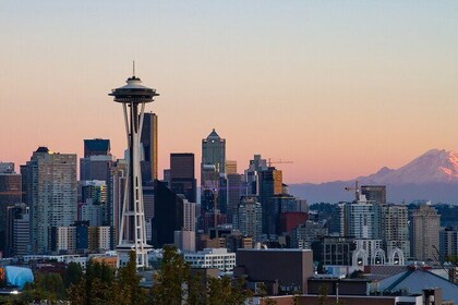 Seattle in a Day Space Needle, Harbor Cruise and Underground Tour