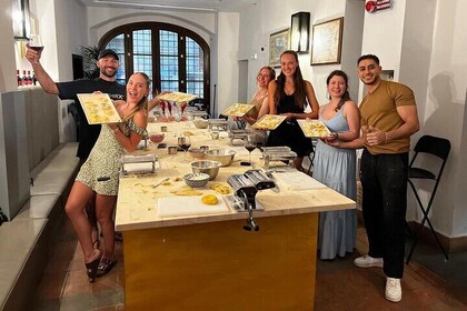 Authentic Pasta Making Class in Florence with a Local Chef