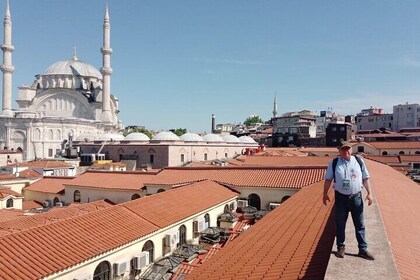 Tours of the Grand Bazaar of Istanbul with its Terraces and Behind the Scen...