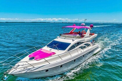 Pink Yacht Rental In Miami 60ft Luxury Pink Charter