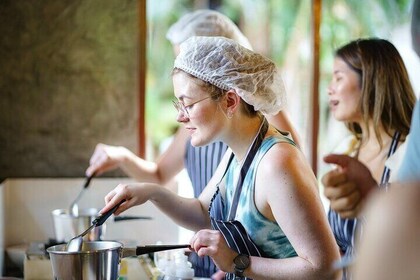 Railay Authentic Thai Cooking Class with Local Chef in Krabi