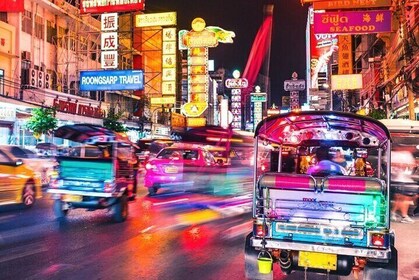 Bangkok Adventure: Chinatown, Michelin Food, and Temples