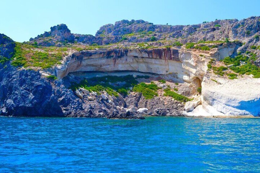 Full-Day Cruise Tour to Rhodes Island with Lunch