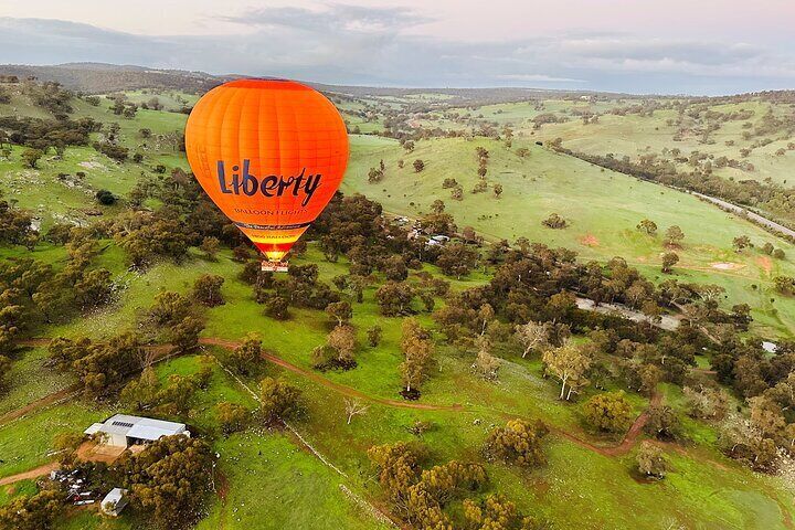 Balloon Flight Yarra Valley with return Transfer from Melbourne