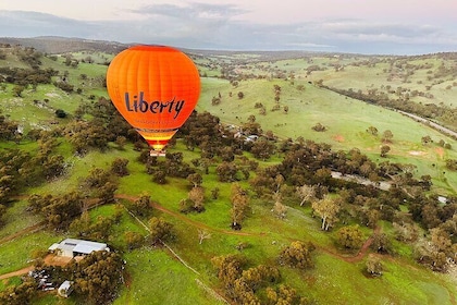 Balloon Flight Yarra Valley with return Transfer from Melbourne