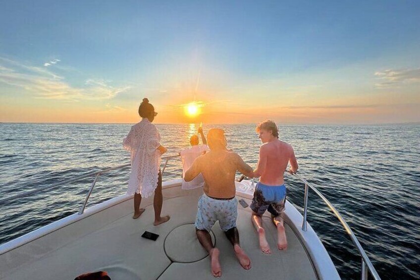 Romantic Sunset Cruise Along the Amalfi Coast