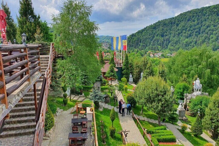 Private Tour Dracula Grave, Ceaușescu Mansion and Village Museum 