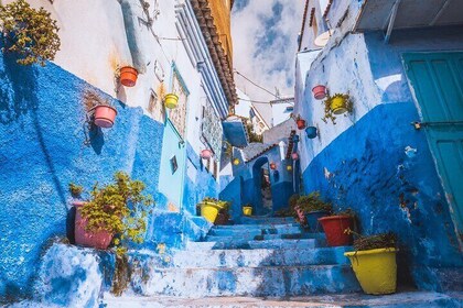From Casablanca: 6-Day Tour To Marrakech Via Chefchaouen & Desert