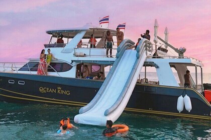 Phi Phi Island & Maiton Island Full Day Tour with Luxury Yacht