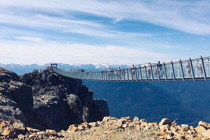 Vancouver, Shannon Falls & Whistler, Extended Tour (6.5 hours in Whistler)