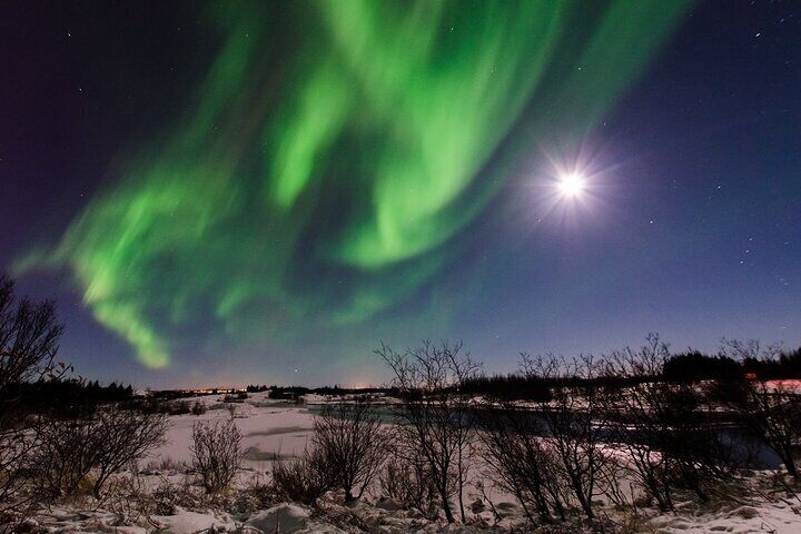 Northern Lights Tour in Minibus from Reykjavik