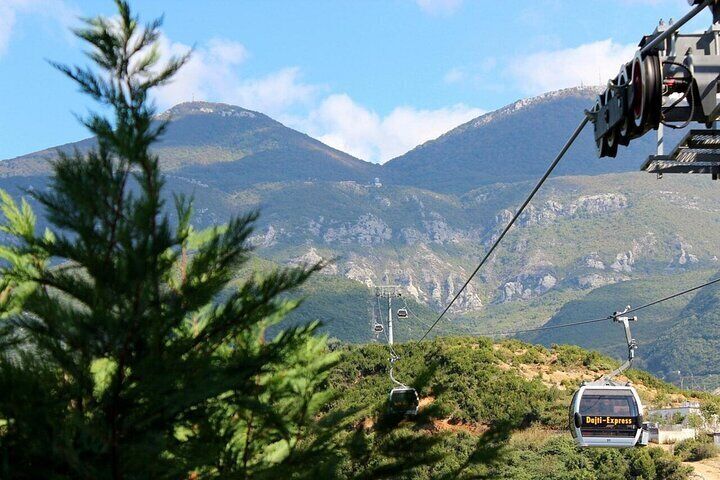 Tirana City and Dajti Mountain Cable Car Tour