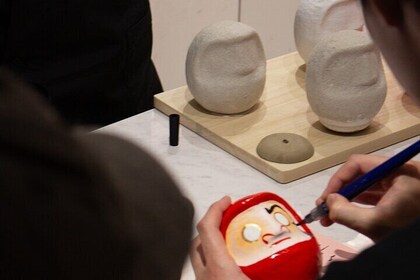 Tokyo: Create Your Own Daruma Experience