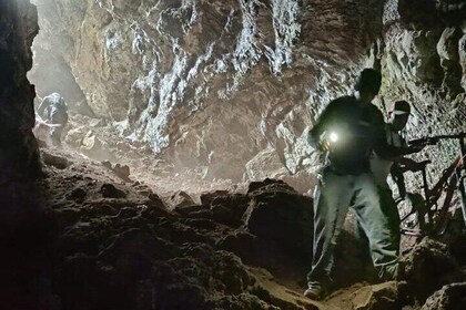 Explore the Caves of an Inactive Volcano on CDMX