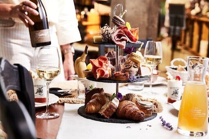 Alsatian brunch with immersive cellar tour