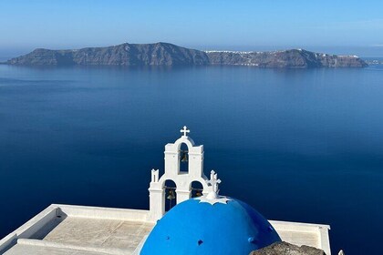 Iconic Santorini Tour