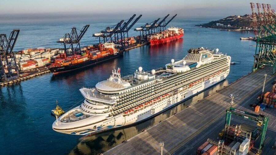Private Pickup San Antonio Port Valparaiso and Vina Tour Airport