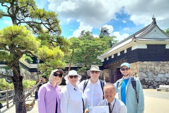 Explore Kochi: private tour by Car with licensed guide 