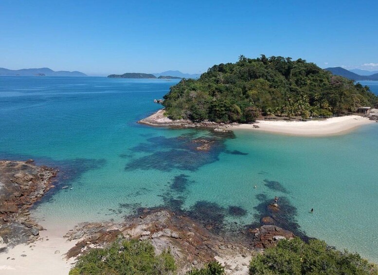 Picture 2 for Activity Angra dos Reis: 5-Stop Ilha Grande Speedboat Tour