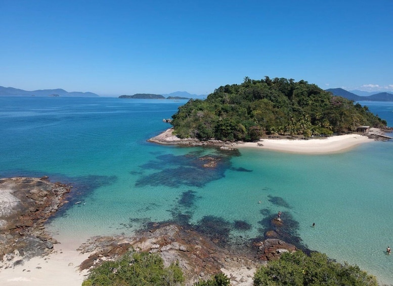 Picture 2 for Activity Angra dos Reis: 5-Stop Ilha Grande Speedboat Tour