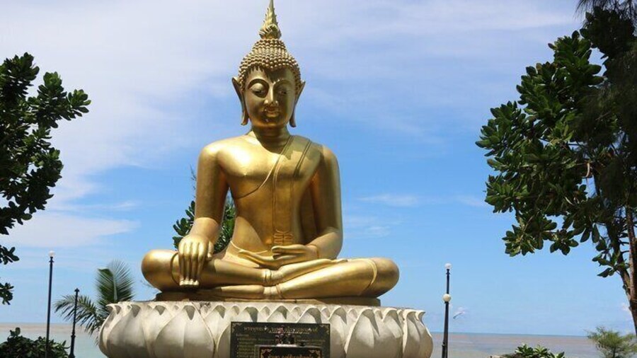 Takuapa Old Town and Culture Discovery Trip from Khao Lak