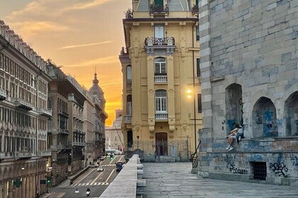 Genoa Private Guided Tour with Optional Car Service