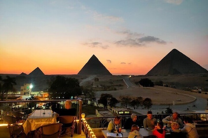 Pyramids Sunset Lunch and VIP Shopping in Giza
