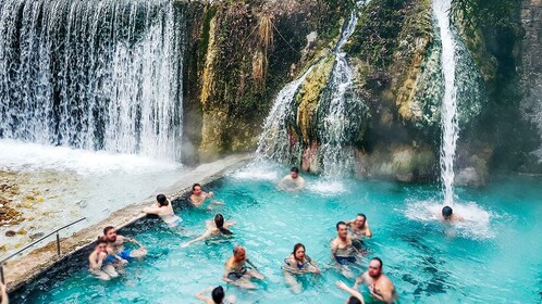 Desde Tesalónica: excursión de un día a los baños termales de Pozar y Edesa