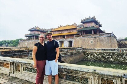 Hue Imperial Citadel Walking Tour – Small Group & Expert Guide
