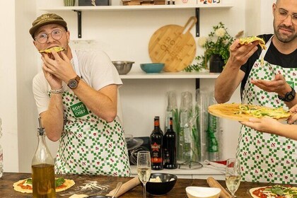 Rome Cooking Class near Colosseum: Make Pizza & Tiramisu Together