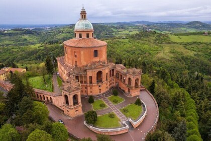 Bologna Guided Tour of the Basilica Di San Luca