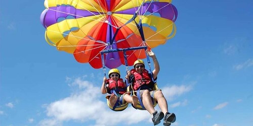 Hurghada: Parasailing und Wassersport mit Abholung vom Hotel