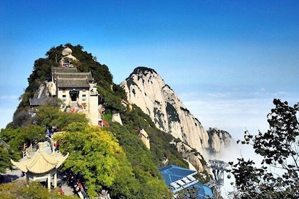 Xi'an to Mt. Huashan Private Charter Service