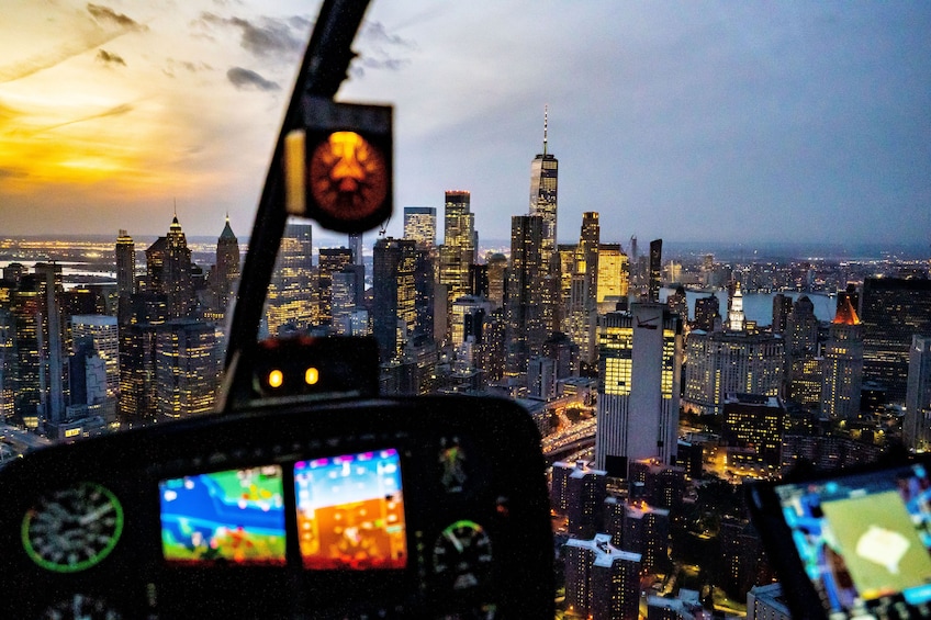 Shared NYC Helicopter Tour from Westchester